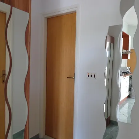 Apartament Marija *