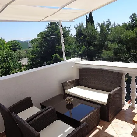 Apartament Marija *